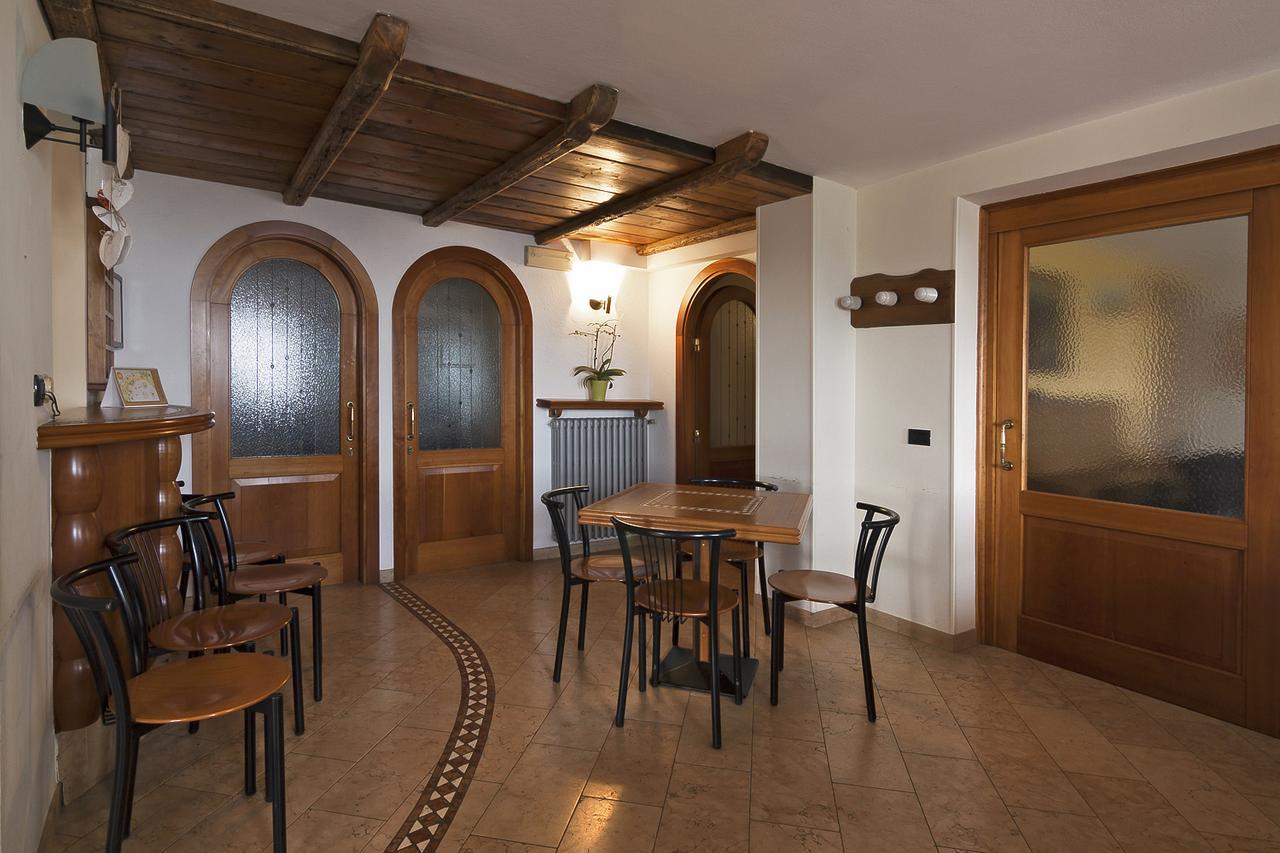 Albergo Ristorante Leso Bosco Chiesanuova Eksteriør billede