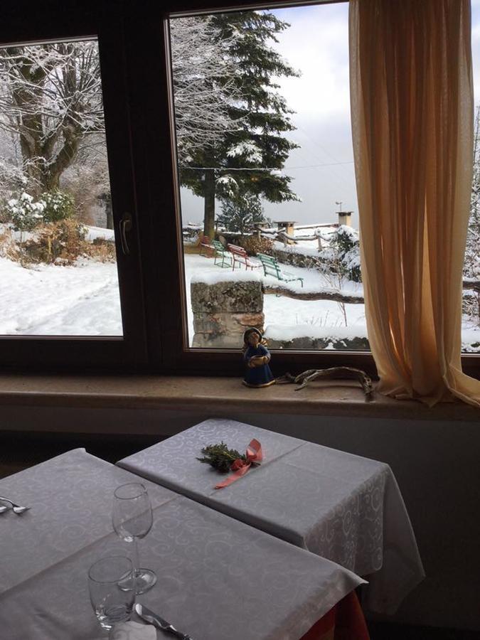 Albergo Ristorante Leso Bosco Chiesanuova Eksteriør billede